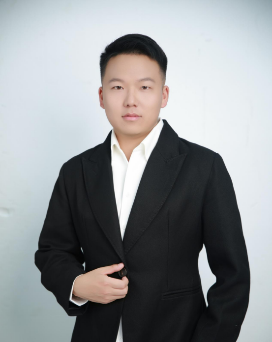 许忠禹 财务管理教师